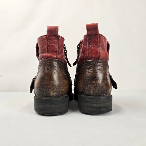 Earth Jericho Bordeaux Leather Ankle Boots - Size 8.5