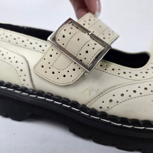 Vintage Demonia Ivory Brogue Mary Jane Shoes Tartan Lined Chunky Lug Sole- Size 7