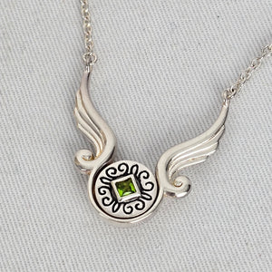 Kameleon Sterling Silver Winged Pendant Necklace with Green Stone
