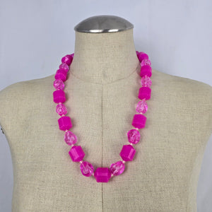 Vintage Hot Pink Faceted Plastic Bead Necklace