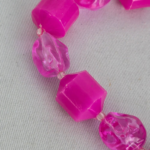 Vintage Hot Pink Faceted Plastic Bead Necklace