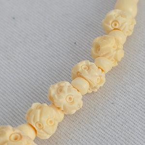 Vintage Carved Ox Bone Graduated Bead Necklace Cream White Statement