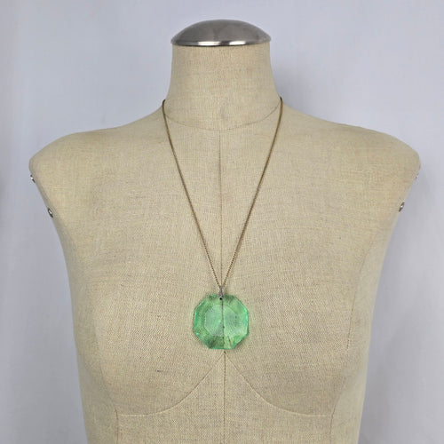 Vintage Mint Green Faceted Glass Pendant Necklace