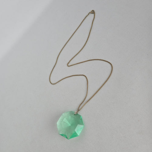 Vintage Mint Green Faceted Glass Pendant Necklace