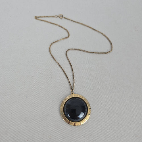 Vintage Gold-Tone Black Faceted Cabochon Pendant Necklace Round Statement Jewelry