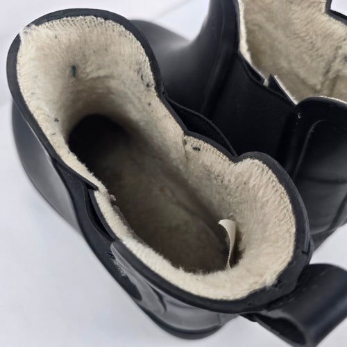 Tretorn Black Chelsea Rain Boots Faux Fur Lined Lug Sole Size 9