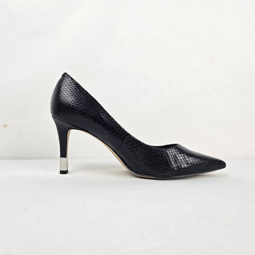 GUESS Black Snake Embossed Pointed Toe Pumps Heels Size 8.5