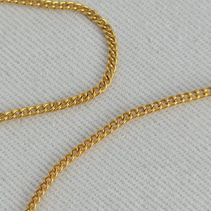 Vintage Gold Tone Cameo Pendant Necklace