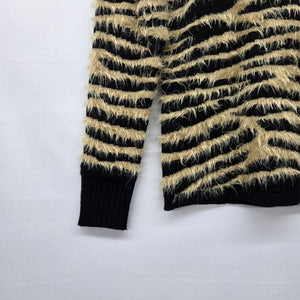 Vintage Valenti Black & Beige Eyelash Stripe V-Neck Sweater - Size M