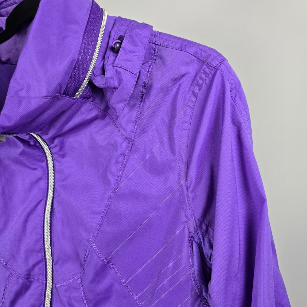 Lululemon Run: Hustle Jacket Power Purple – Size 8