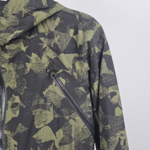 Lululemon Rise & Shine Jacket II Pop Cut Fatigue Green Black Size 8