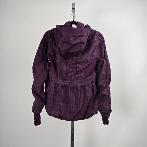 Lululemon Run Hustle Jacket Plum Purple Plaid – Size 8 Hooded Full Zip Jacket