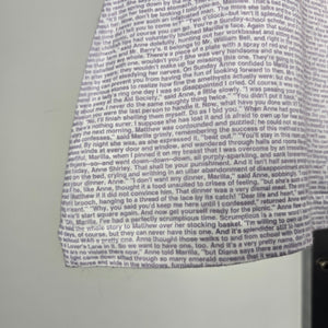 Litographs Anne of Green Gables Text Print V-Neck Tee Size M