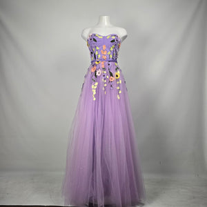Lilac Floral Embroidered Strapless Tulle Grad Eventwear Gown Size 4