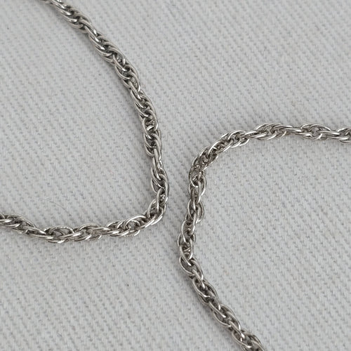 Vintage Silver Tone Heart Pendant Necklace Teardrop Loop Chain