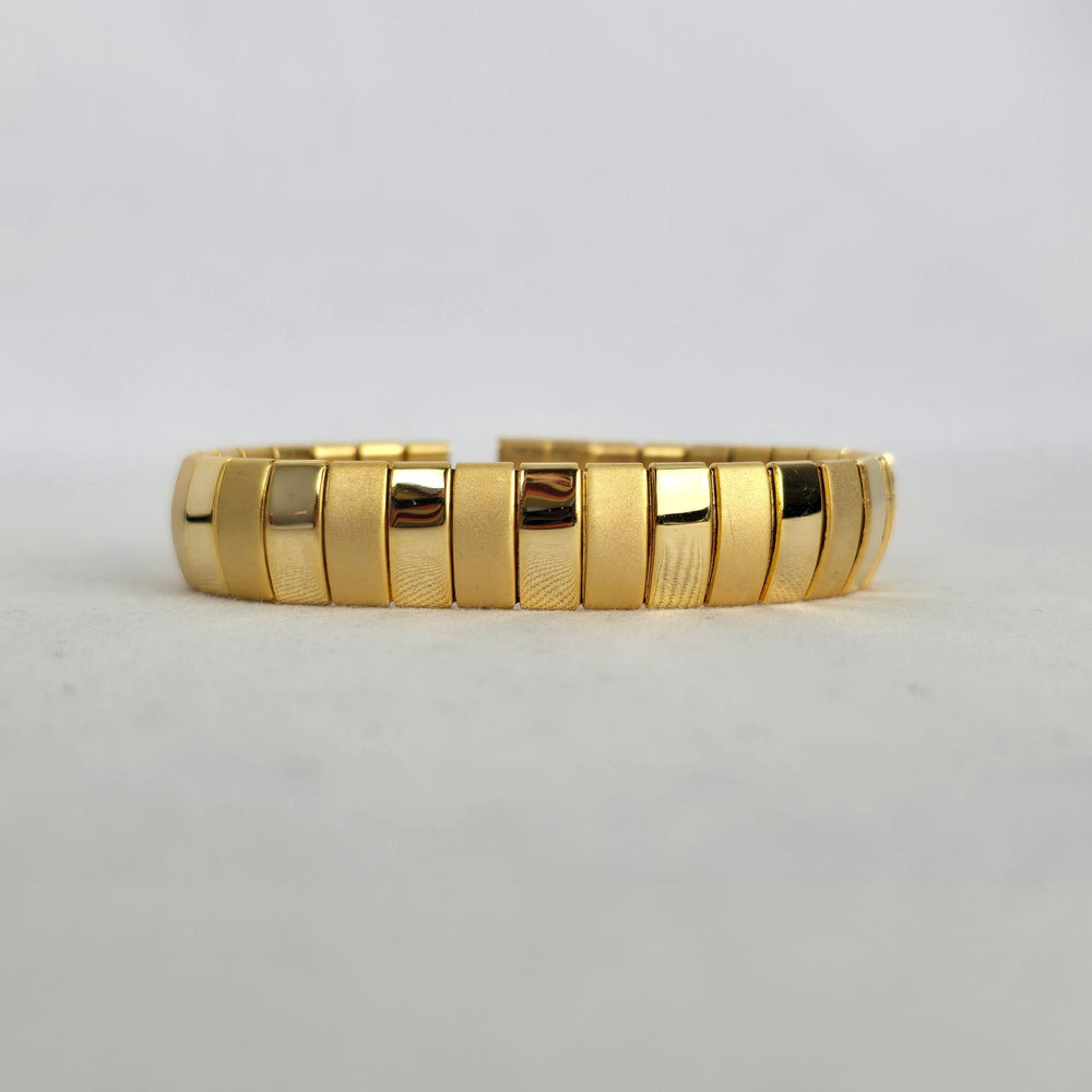Vintage Gold Tone Flexible Link Bracelet Polished & Satin Finish