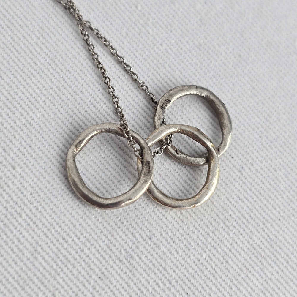 B.U. Be You 925 Sterling Silver Three Interlocking Rings Necklace