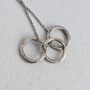 B.U. Be You 925 Sterling Silver Three Interlocking Rings Necklace
