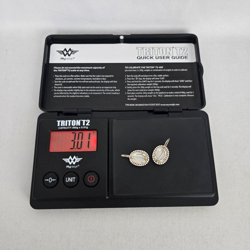 925 Sterling Silver Mother of Pearl Oval Drop Earrings