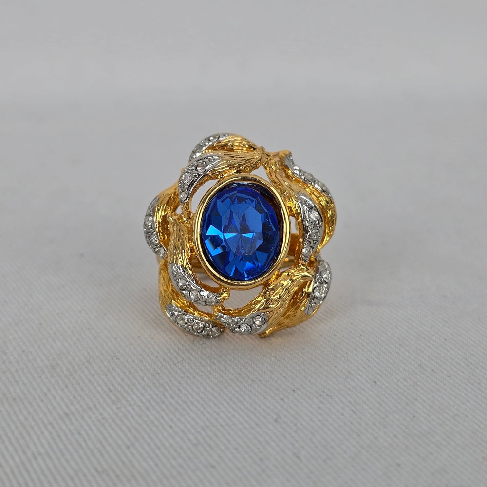 Vintage Ivana Trump Blue Crystal Gold-Tone Statement Cocktail Ring Size 8