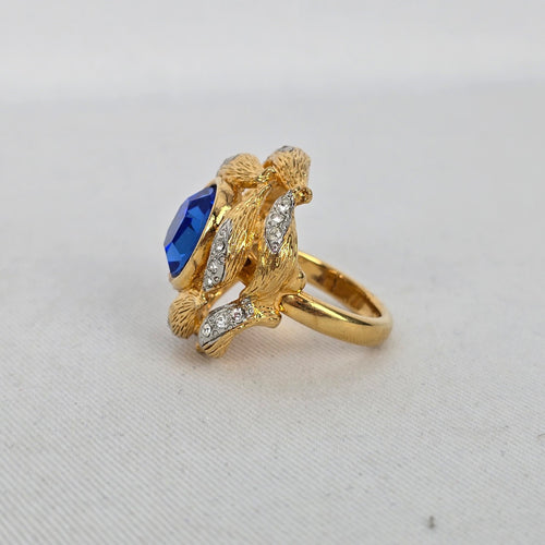 Vintage Ivana Trump Blue Crystal Gold-Tone Statement Cocktail Ring Size 8