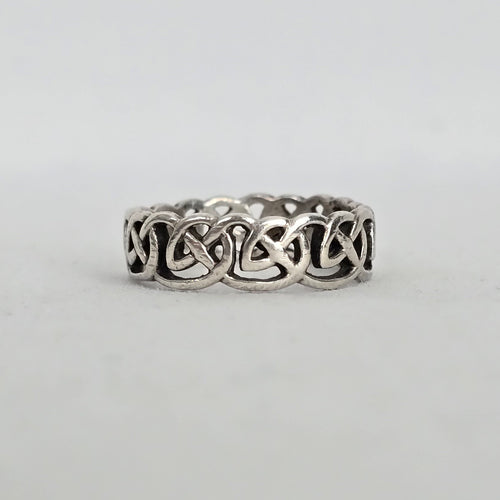 925 Sterling Silver Celtic Knot Openwork Band Ring Size 9