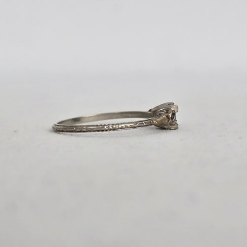 Vintage Art Deco Style Clear Stone Costume Ring with Engraved Band  Size 7