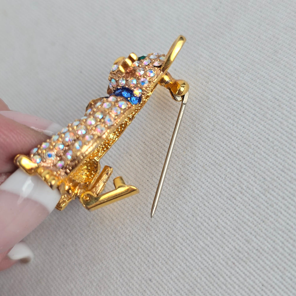Vintage Butler Gold Tone Rhinestone Cat Brooch Pin with Blue Bow