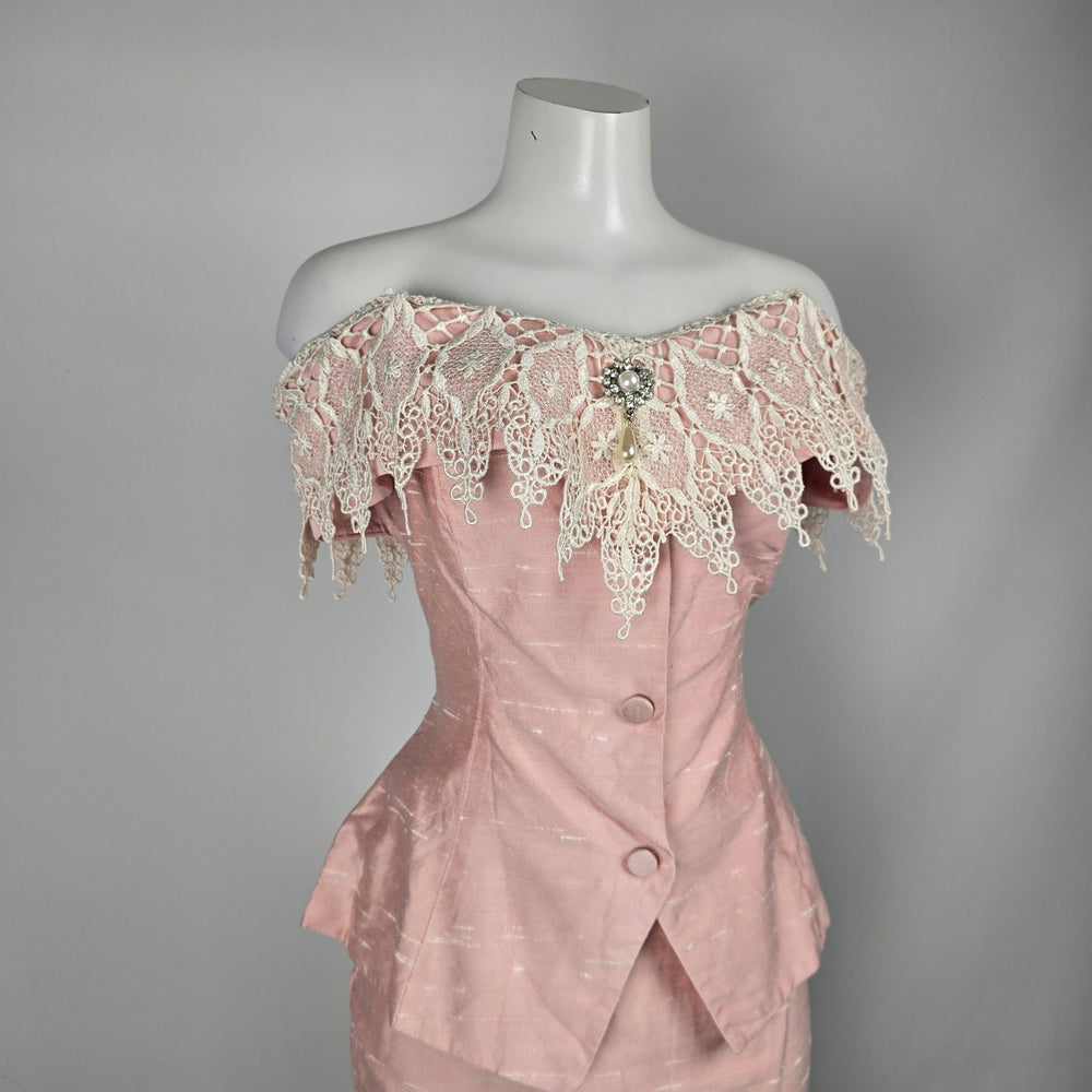 Vintage 50s 60s Pink Silk Shantung Peplum Skirt Suit Lace Collar - Size S