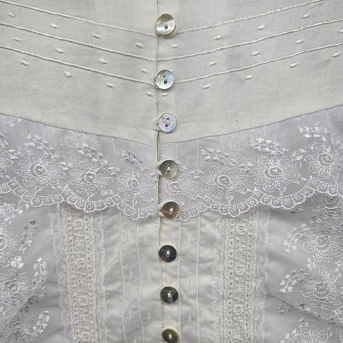 Nevada Women’s White Lace Embroidered Cotton Long Sleeve Blouse -  Size 6