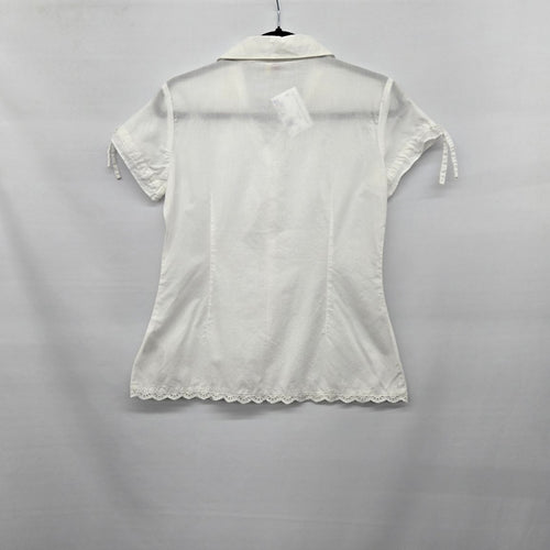Levi’s White Short Sleeve Button-Front Blouse Size M