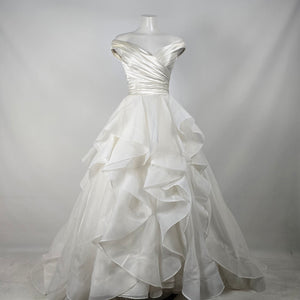 Maggie Sottero Zulani Off-The-Shoulder Ruffle Wedding Dress Ball Gown Size 6