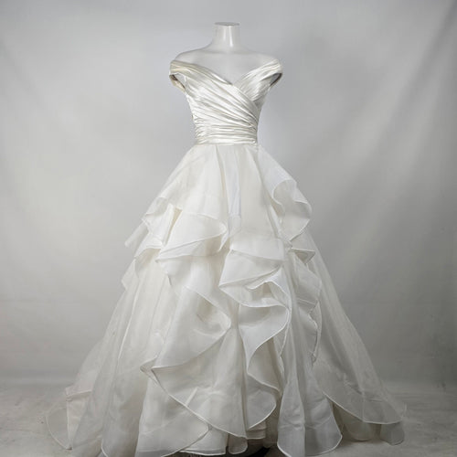 Maggie Sottero Zulani Off-The-Shoulder Ruffle Wedding Dress Ball Gown Size 6