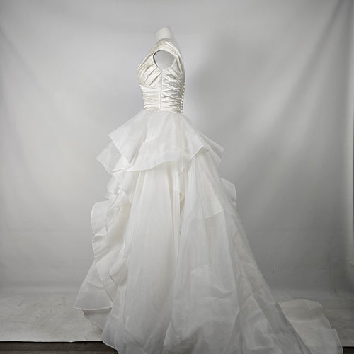 Maggie Sottero Zulani Off-The-Shoulder Ruffle Wedding Dress Ball Gown Size 6