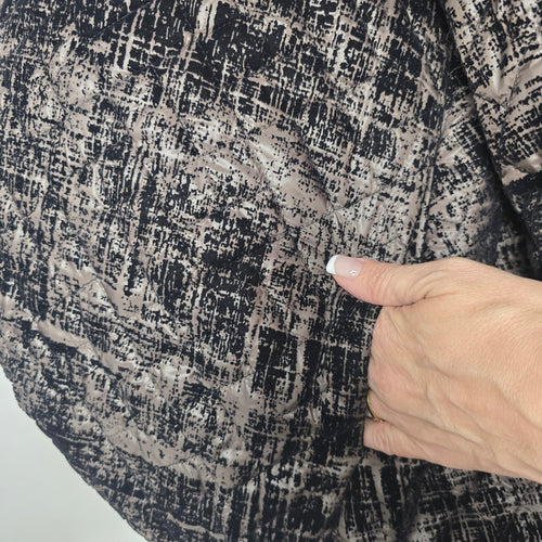 LINK Avant-Garde "Koto" Oversized Quilted Coat Jacket – Abstract Charcoal Print Size L/XL