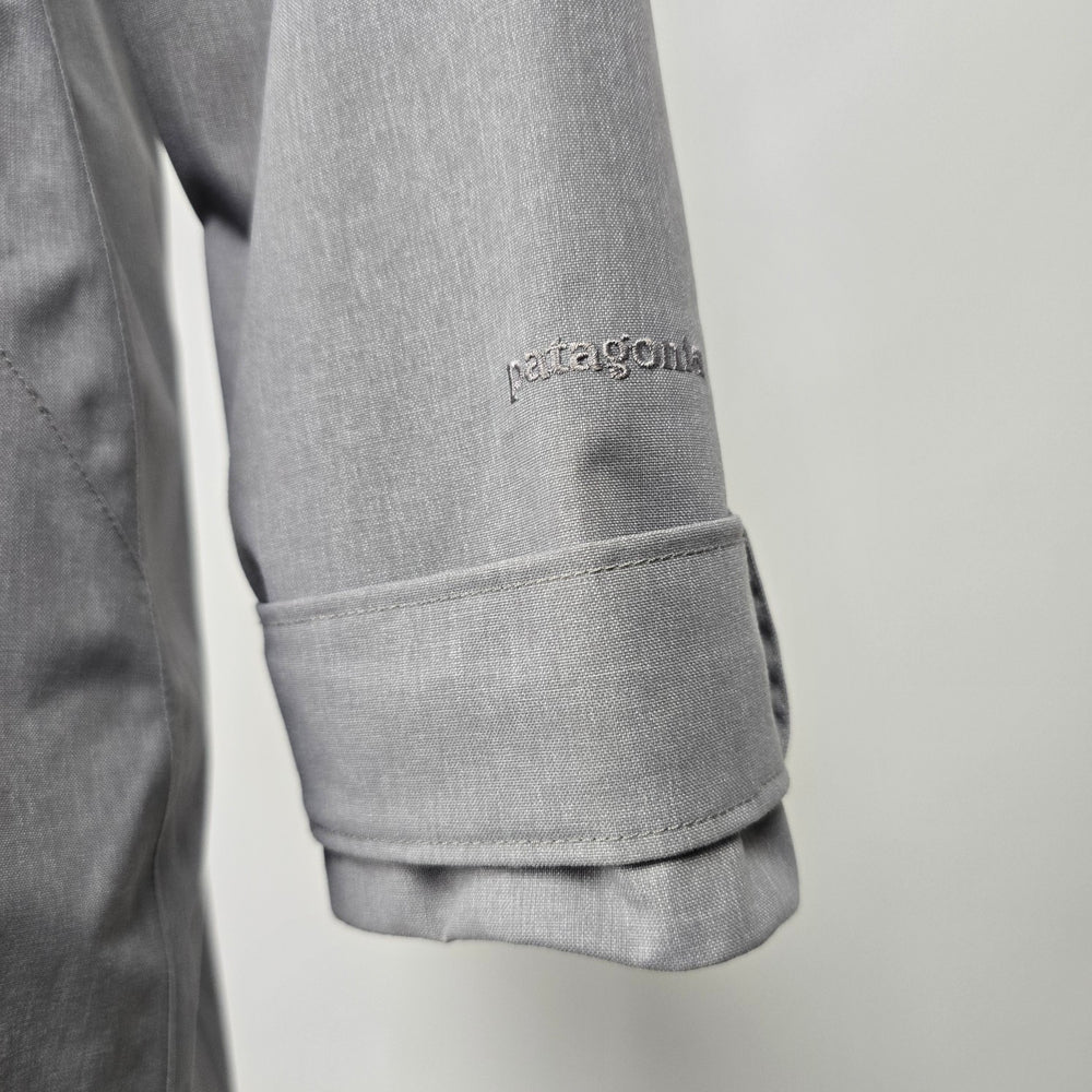 Patagonia Women's Gray Hooded Parka Shell Rain Jacket - Size M