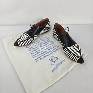 John Fluevog Ella - Black & White Woven Huarache Lace-up Shoe Size 9