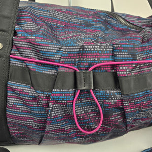 Lululemon SeaWheeze 2016 Run Ways Duffel Bag ASCII Regal Plum Tofino Teal