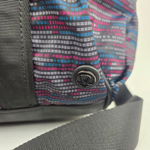 Lululemon SeaWheeze 2016 Run Ways Duffel Bag ASCII Regal Plum Tofino Teal