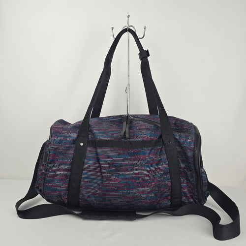 Lululemon SeaWheeze 2016 Run Ways Duffel Bag ASCII Regal Plum Tofino Teal