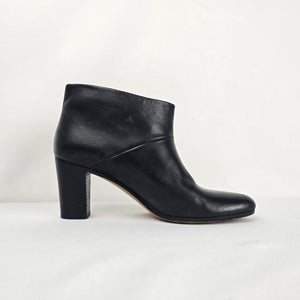 Maison Martin Margiela Black Leather Block Heel Ankle Boots – EU 38.5 Made in Italy
