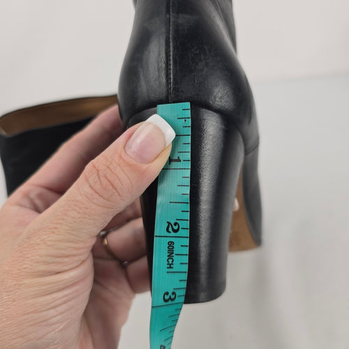 Maison Martin Margiela Black Leather Block Heel Ankle Boots – EU 38.5 Made in Italy