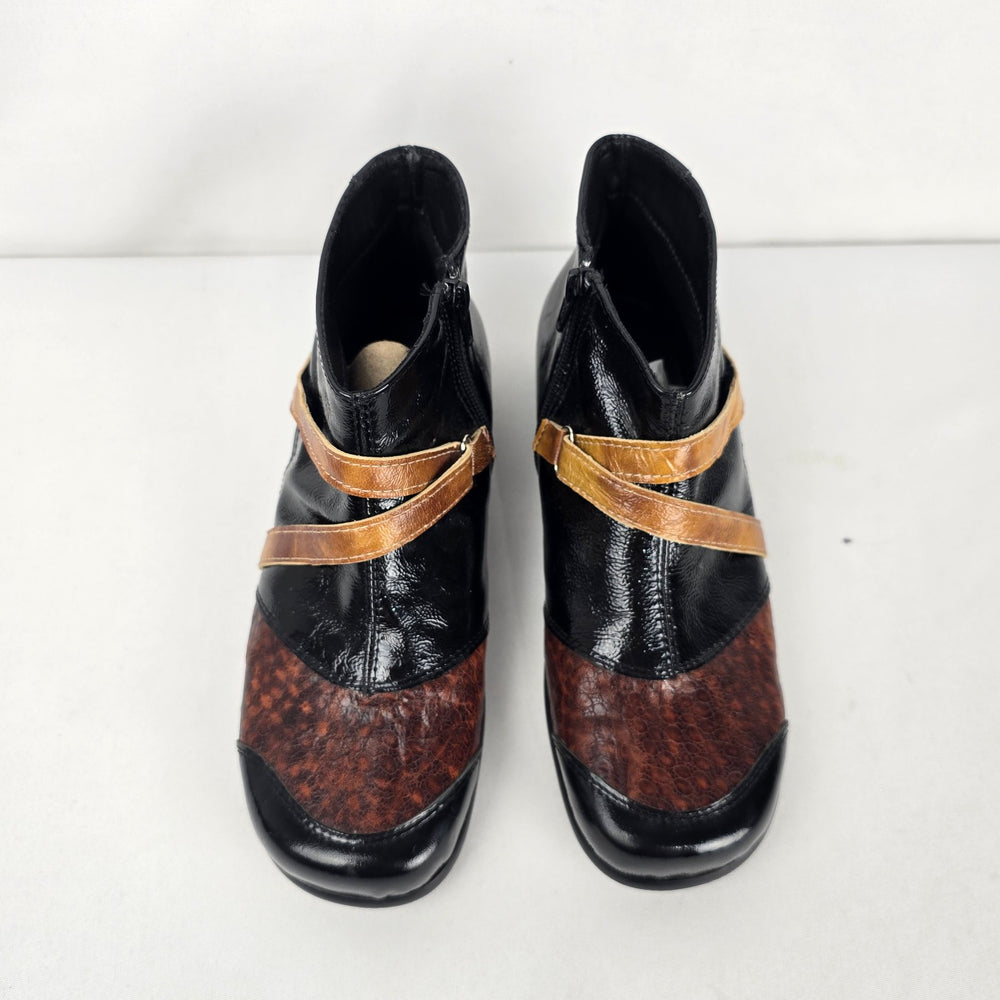 Gamma Davos VIDA Black Patent Leather Patchwork Ankle Boots – Size 7.5