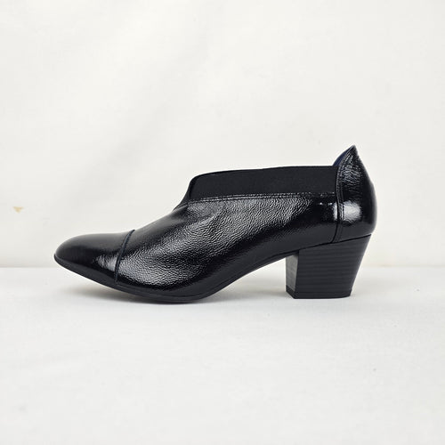 Dorking by Fluchos Black Patent Leather Slip-On Heels Size 8.5