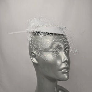 White Bridal Fascinator Hat Veil Flower Feather Pearl Hair Clip