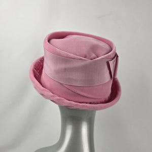Vintage 60s Fashion Original Toronto Pink Velvet Cloche Hat with Veil