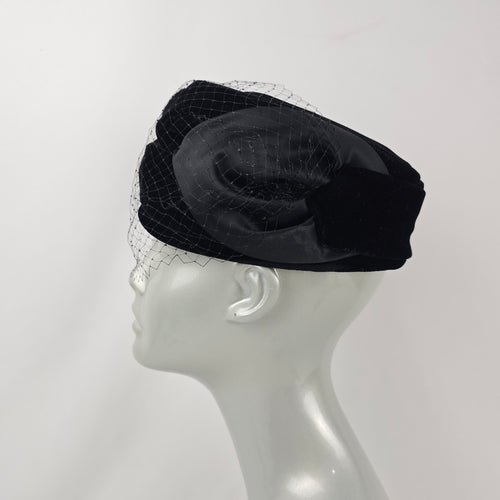 Vintage Fashion Original Toronto Black Velvet Pillbox Hat with Veil