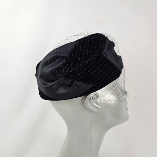 Vintage Fashion Original Toronto Black Velvet Pillbox Hat with Veil