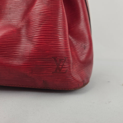 Louis Vuitton Vintage Red Epi Leather Noé Drawstring Shoulder Bucket Bag