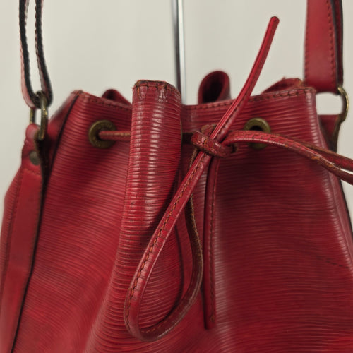 Louis Vuitton Vintage Red Epi Leather Noé Drawstring Shoulder Bucket Bag